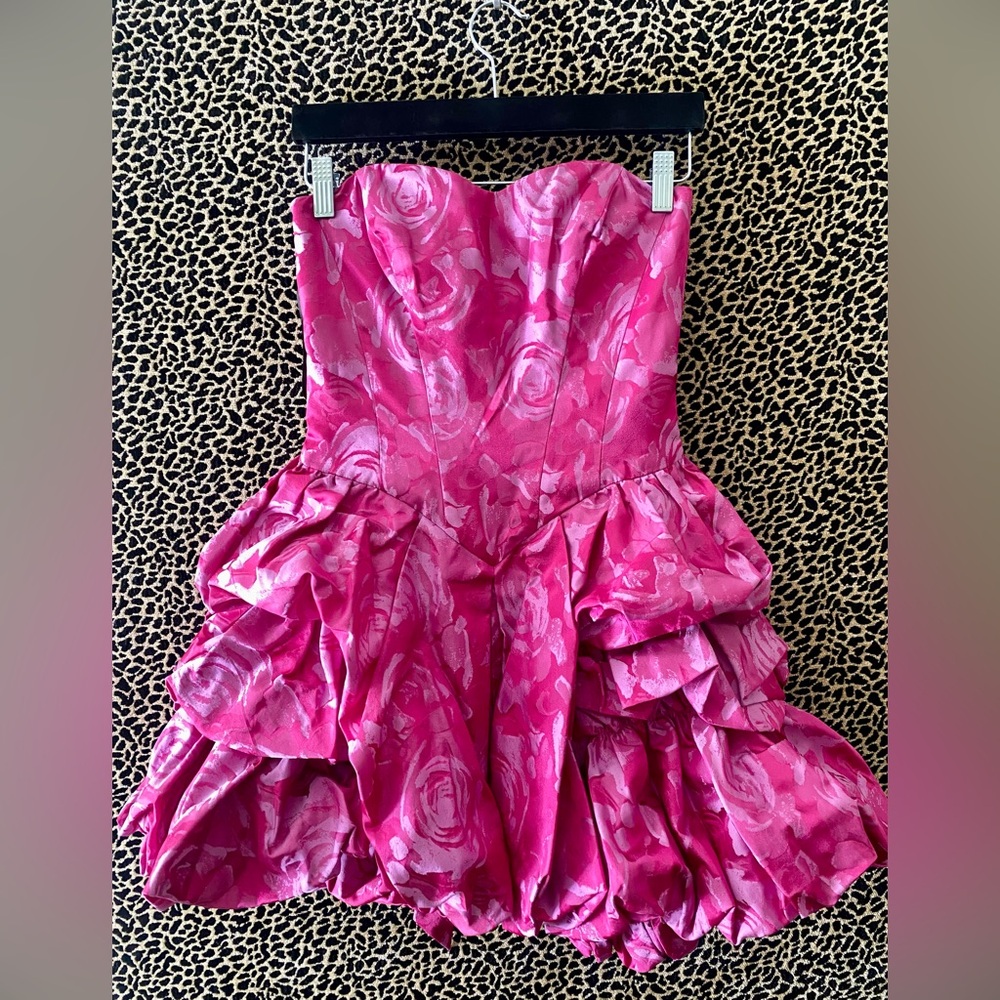 Betsey Johnson Pink Floral Baroque Formal Dress Sz 0/Sm